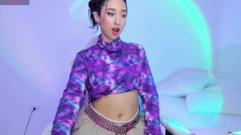   EileenFord    online show from February 8, 2025, 12:28 am