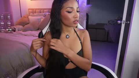 eimi   online show from November 3, 2025, 10:32 pm