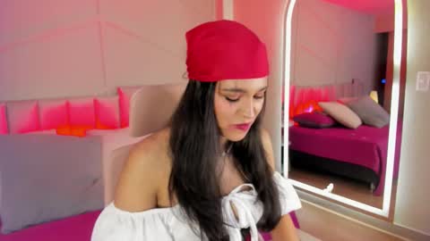 eimmy_bm online show from October 31, 2025, 5:36 pm