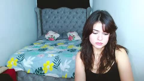 eimy_andres online show from January 19, 2025, 9:33 am