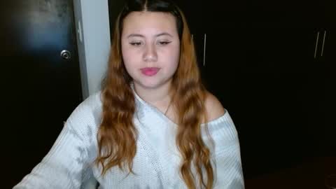 EIMY   MODEL INDEPENDENT online show from December 5, 2024, 11:16 am