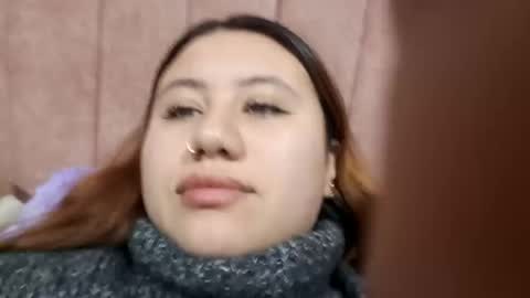 EIMY   MODEL INDEPENDENT online show from December 21, 2024, 2:30 am