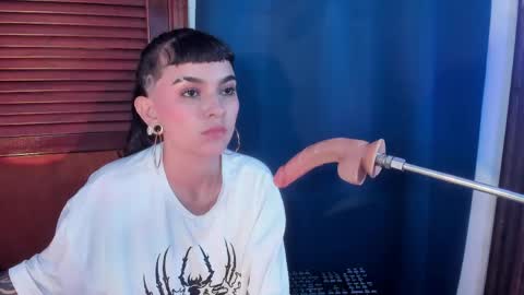 eimy_salome15 online show from April 26, 2026, 7:44 pm