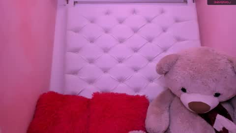 eimy online show from April 10, 2026, 2:00 pm