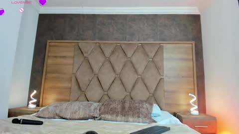 YG COUPLE online show from March 17, 2026, 7:28 pm