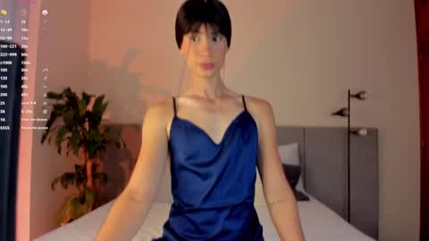 Einyel  online show from March 4, 2025, 8:05 pm