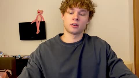 Snapshot of eitanhere chatting on February 23, 2025, 5:29 pm Eitan online show from February 23, 2025, 5:29 pm