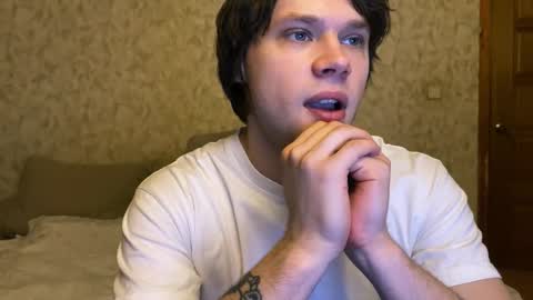 Snapshot of eitanhere chatting on January 9, 2026, 1:14 pm Eitan online show from January 9, 2026, 1:14 pm