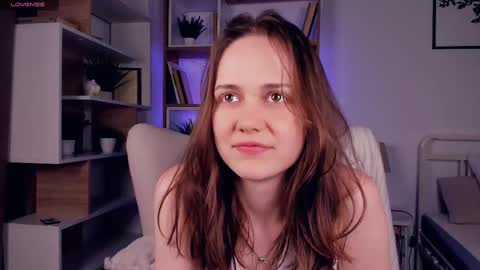 Elis 3 online show from March 11, 2025, 2:21 am