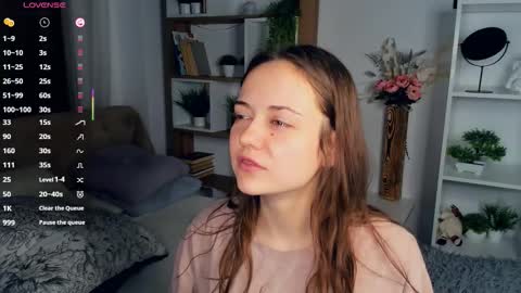 Elis 3 online show from October 9, 2025, 8:40 pm