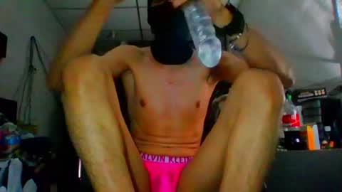 el_twink online show from May 14, 2026, 10:11 am