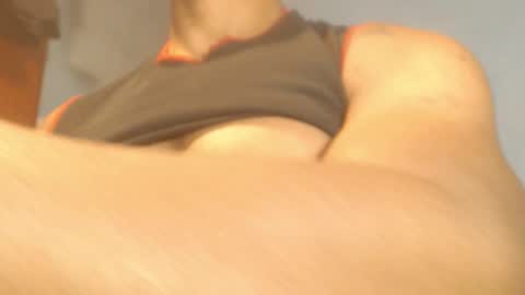 el_vecino_m online show from March 8, 2026, 3:54 am