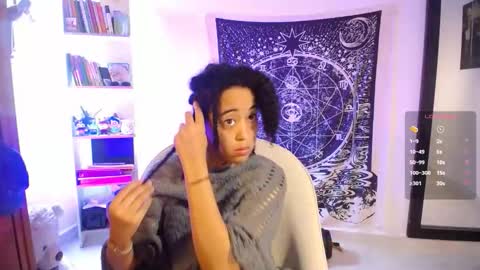 Snapshot of ela_0 chatting on February 15, 2026, 4:47 pm Ela Help me reach 100 thumbs up online show from February 15, 2026, 4:47 pm