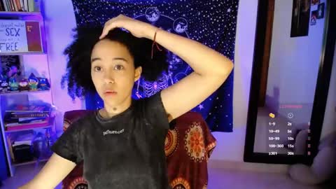 Snapshot of ela_0 chatting on May 29, 2026, 2:42 am Ela Help me reach 100 thumbs up online show from May 29, 2026, 2:42 am