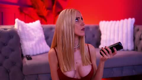 Ella online show from June 7, 2026, 5:44 am