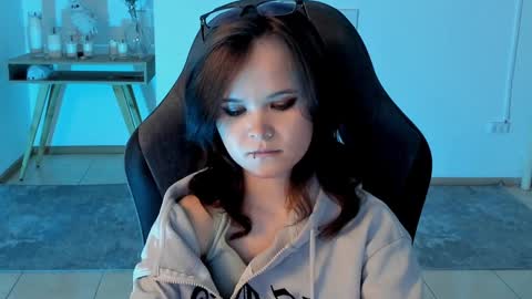 Your sweet girl online show from February 5, 2025, 4:27 am