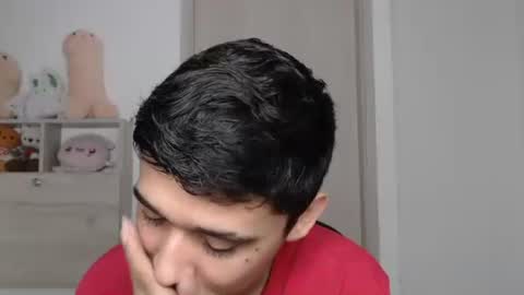 elandor online show from December 18, 2025, 8:09 am