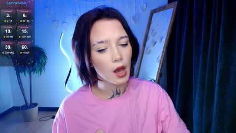 elastikiss online show from October 18, 2025, 2:36 am