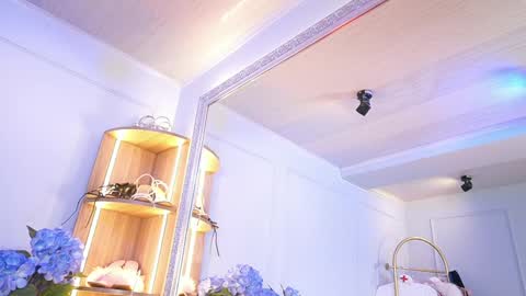 Elasummeer online show from April 3, 2026, 12:03 pm