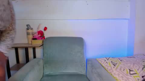 Ela online show from February 14, 2026, 4:31 am