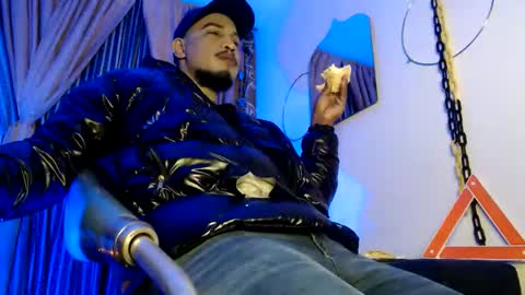 elcaballeroblack online show from October 20, 2025, 2:34 am