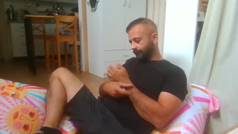 Snapshot of elcondorxo509107 chatting on February 3, 2026, 1:37 am daniel18cmx online show from February 3, 2026, 1:37 am