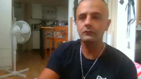 Snapshot of elcondorxo509107 chatting on February 23, 2026, 2:20 am daniel18cmx online show from February 23, 2026, 2:20 am