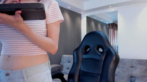 Electra online show from December 5, 2024, 12:33 pm