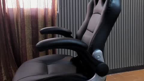Electra online show from December 10, 2024, 11:32 am