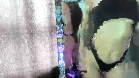 Electradevis2 online show from March 10, 2026, 5:07 pm