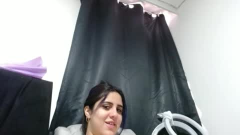 electraweb_09 online show from September 9, 2025, 8:30 pm