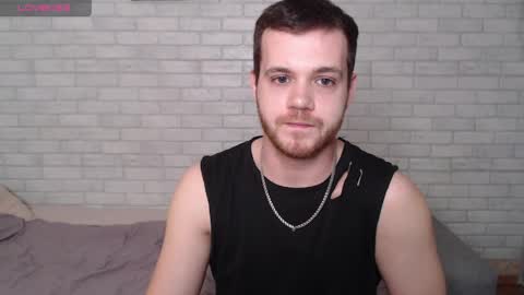Snapshot of electric_smile chatting on May 3, 2026, 11:27 am Alex online show from May 3, 2026, 11:27 am