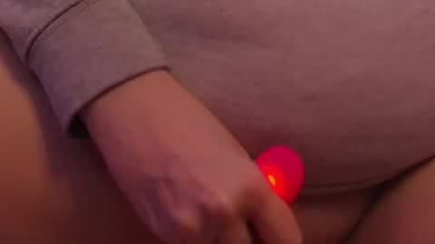 electrifiedlove_ online show from October 15, 2025, 11:49 pm