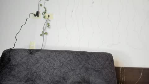 Electra  online show from March 6, 2025, 8:48 pm