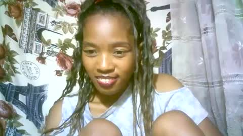 elenah013 online show from March 3, 2025, 9:55 am