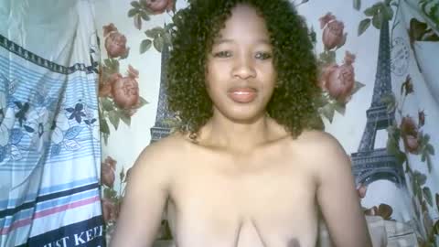 elenah013 online show from March 30, 2026, 4:02 am