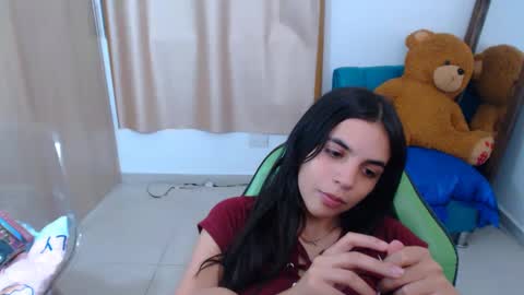 agnes online show from February 25, 2025, 7:03 pm