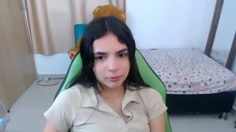 agnes online show from March 5, 2025, 6:01 pm