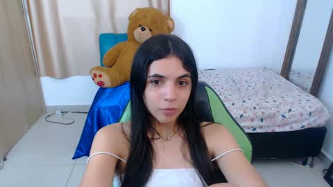 agnes online show from March 6, 2025, 5:43 pm