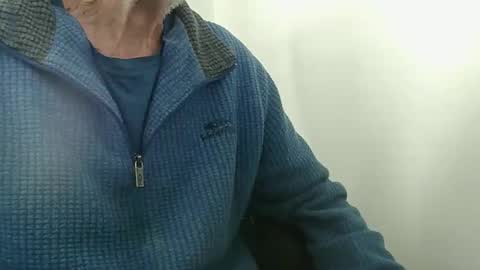 elfyonee online show from October 15, 2025, 12:05 pm