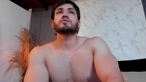 Snapshot of eliankeiser chatting on November 7, 2025, 1:00 pm Elian online show from November 7, 2025, 1:00 pm