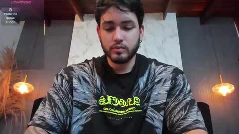 Elian online show from November 18, 2025, 12:20 pm