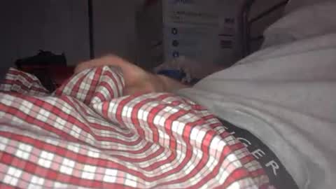 eliexavier123456789 online show from February 7, 2025, 6:14 am