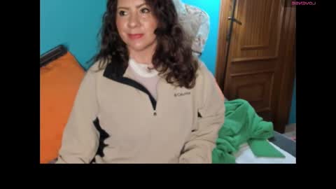 Snapshot of elif__girasol chatting on March 1, 2025, 6:54 pm elifgirasol online show from March 1, 2025, 6:54 pm