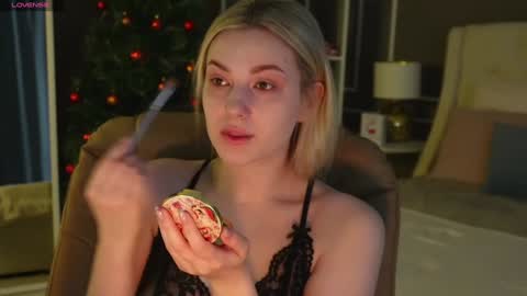 Elina online show from December 21, 2024, 1:15 am