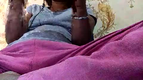 elina_roy03 online show from November 12, 2025, 5:30 am