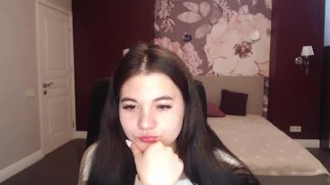 Snapshot of elinamils chatting on March 11, 2025, 7:15 am ElinaMils online show from March 11, 2025, 7:15 am