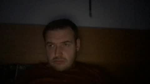 Snapshot of eliot26 chatting on December 2, 2024, 10:34 pm e26 online show from December 2, 2024, 10:34 pm