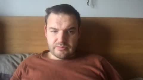 Snapshot of eliot26 chatting on December 4, 2024, 10:24 am e26 online show from December 4, 2024, 10:24 am