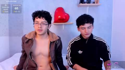 Snapshot of eliotkinky chatting on February 13, 2026, 3:08 pm Elio online show from February 13, 2026, 3:08 pm